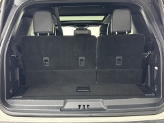 Used 2022 Ford Expedition Platinum 4x4 at AutoCenters Bonne Terre near Bonne Terre, MO