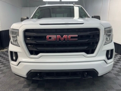 Used 2019  GMC Sierra 1500 4WD Crew Cab Elevation at AutoCenters Bonne Terre near Bonne Terre&comma; MO