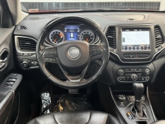 Used 2019 Jeep Cherokee 4d SUV 4WD Trailhawk 3.2L at AutoCenters Bonne Terre near Bonne Terre, MO