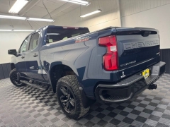 Used 2021  Chevrolet Silverado 1500 4WD Crew Cab 147" Custom Trail Boss at AutoCenters Bonne Terre near Bonne Terre&comma; MO