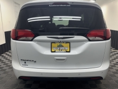 Used 2018  Chrysler Pacifica 4d Wagon Touring L at AutoCenters Bonne Terre near Bonne Terre&comma; MO