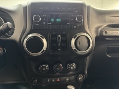 Used 2016  Jeep Wrangler Unlimited 4WD 4dr Rubicon at AutoCenters Bonne Terre near Bonne Terre&comma; MO