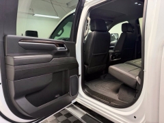 Used 2025  GMC Sierra 2500HD 4WD Crew Cab 172" SLT Gas at AutoCenters Bonne Terre near Bonne Terre&comma; MO