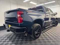 Used 2021  Chevrolet Silverado 1500 4WD Crew Cab 147" Custom Trail Boss at AutoCenters Bonne Terre near Bonne Terre&comma; MO