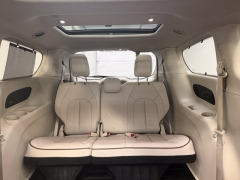 Used 2019  Chrysler Pacifica 4d Wagon Limited at AutoCenters Bonne Terre near Bonne Terre&comma; MO