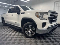 Used 2020  GMC Sierra 1500 4WD Crew Cab 147" SLE at AutoCenters Bonne Terre near Bonne Terre&comma; MO