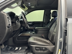 Used 2021 Chevrolet Silverado 1500 4WD Crew Cab 147" LT Trail Boss at AutoCenters Bonne Terre near Bonne Terre, MO
