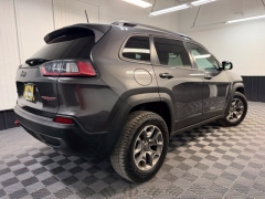 Used 2020  Jeep Cherokee 4d SUV 4WD Trailhawk 3&period;2L at AutoCenters Bonne Terre near Bonne Terre&comma; MO