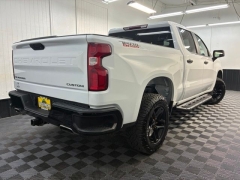 Used 2019  Chevrolet Silverado 1500 4WD Crew Cab 147" Custom Trail Boss at AutoCenters Bonne Terre near Bonne Terre&comma; MO