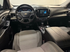 Used 2019  Chevrolet Traverse 4d SUV FWD LT Cloth w&sol;1LT at AutoCenters Bonne Terre near Bonne Terre&comma; MO