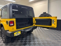 Used 2021  Jeep Wrangler 80th Anniversary 4x4 &ast;Ltd Avail&ast; at AutoCenters Bonne Terre near Bonne Terre&comma; MO