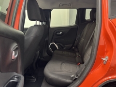 Used 2018 Jeep Renegade 4d SUV FWD Latitude at AutoCenters Bonne Terre near Bonne Terre, MO