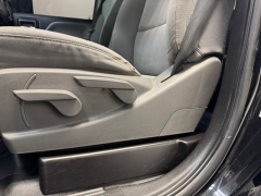 Used 2019  Chevrolet Silverado 2500HD 4WD Crew Cab 153&period;7" Work Truck at AutoCenters Bonne Terre near Bonne Terre&comma; MO