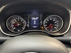 Used 2021 Jeep Compass Latitude FWD at AutoCenters Bonne Terre near Bonne Terre, MO