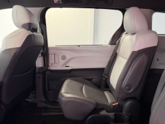 Used 2022  Toyota Sienna XLE FWD 7-Passenger at AutoCenters Bonne Terre near Bonne Terre&comma; MO