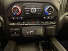 Used 2022  GMC Sierra 2500HD 4WD Crew Cab 159" AT4 at AutoCenters Bonne Terre near Bonne Terre&comma; MO