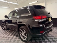 Used 2021  Jeep Grand Cherokee Limited X 4x4 at AutoCenters Bonne Terre near Bonne Terre&comma; MO