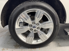 Used 2022 Ford Expedition Platinum 4x4 at AutoCenters Bonne Terre near Bonne Terre, MO
