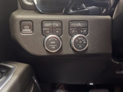 Used 2022  GMC Sierra 1500 4WD Crew Cab 147" Elevation at AutoCenters Bonne Terre near Bonne Terre&comma; MO