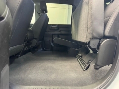 Used 2022  Chevrolet Silverado 2500HD 4WD Crew Cab 159" Custom at AutoCenters Bonne Terre near Bonne Terre&comma; MO