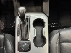 Used 2020  Chevrolet Blazer 4d SUV FWD LT w&sol;3LT I4 at AutoCenters Bonne Terre near Bonne Terre&comma; MO