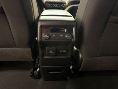 Used 2021  GMC Acadia AWD 4dr SLE at AutoCenters Bonne Terre near Bonne Terre&comma; MO