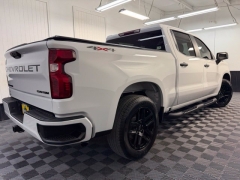 Used 2023  Chevrolet Silverado 1500 4WD Crew Cab 147" Custom at AutoCenters Bonne Terre near Bonne Terre&comma; MO