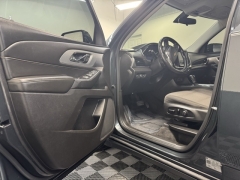 Used 2019  Chevrolet Traverse 4d SUV FWD LT Cloth w/1LT at AutoCenters Bonne Terre near Bonne Terre, MO