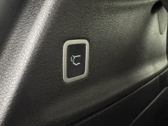 Used 2020  Chrysler Pacifica 4d Wagon Touring at AutoCenters Bonne Terre near Bonne Terre&comma; MO