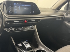 Used 2021  Hyundai Sonata SE 2&period;5L at AutoCenters Bonne Terre near Bonne Terre&comma; MO