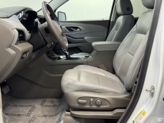 Used 2021 Chevrolet Traverse AWD 4dr LT Leather at AutoCenters Bonne Terre near Bonne Terre, MO