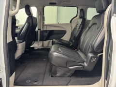 Used 2022 Chrysler Pacifica Touring L FWD at AutoCenters Bonne Terre near Bonne Terre, MO