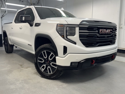 2023 GMC Sierra 1500 AT4's photo