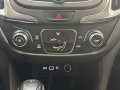 Used 2020  Chevrolet Equinox 4d SUV AWD LT w/2FL at AutoCenters Bonne Terre near Bonne Terre, MO