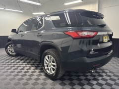 Used 2019  Chevrolet Traverse 4d SUV FWD LT Cloth w/1LT at AutoCenters Bonne Terre near Bonne Terre, MO