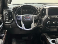 Used 2021  GMC Sierra 1500 4WD Crew Cab 157" Elevation at AutoCenters Bonne Terre near Bonne Terre&comma; MO