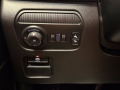 Used 2024  Jeep Wagoneer Series II Carbide 4x4 at AutoCenters Bonne Terre near Bonne Terre&comma; MO