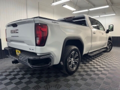 Used 2020  GMC Sierra 1500 4WD Crew Cab 147" SLE at AutoCenters Bonne Terre near Bonne Terre&comma; MO
