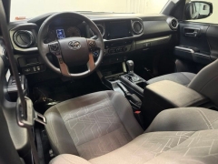 Used 2017  Toyota Tacoma TRD Pro Double Cab 5' Bed V6 4x4 MT &lpar;Natl&rpar; at AutoCenters Bonne Terre near Bonne Terre&comma; MO