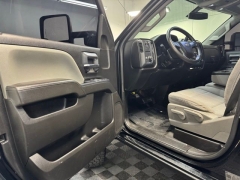 Used 2019  Chevrolet Silverado 2500HD 4WD Crew Cab 153&period;7" Work Truck at AutoCenters Bonne Terre near Bonne Terre&comma; MO