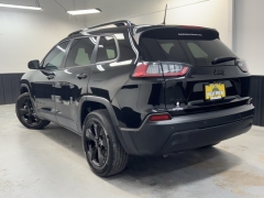 Used 2023 Jeep Cherokee Altitude Lux 4x4 at AutoCenters Bonne Terre near Bonne Terre, MO