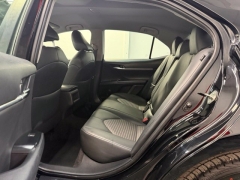 Used 2019  Toyota Camry SE Auto &lpar;Natl&rpar; at AutoCenters Bonne Terre near Bonne Terre&comma; MO