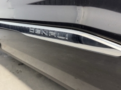 Used 2020 GMC Acadia 4d SUV AWD Denali at AutoCenters Bonne Terre near Bonne Terre, MO