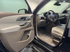 Used 2020  Chevrolet Traverse 4d SUV FWD LT Cloth w&sol;1LT at AutoCenters Bonne Terre near Bonne Terre&comma; MO