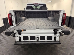 Used 2025  GMC Sierra 2500HD 4WD Crew Cab 172" SLT Gas at AutoCenters Bonne Terre near Bonne Terre&comma; MO