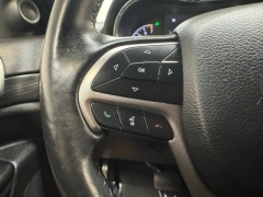 Used 2021  Jeep Grand Cherokee Laredo X 4x4 at AutoCenters Bonne Terre near Bonne Terre&comma; MO