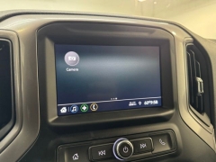 Used 2022  Chevrolet Silverado 2500HD 4WD Crew Cab 159" Custom at AutoCenters Bonne Terre near Bonne Terre&comma; MO