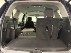 Used 2021  GMC Acadia AWD 4dr SLE at AutoCenters Bonne Terre near Bonne Terre&comma; MO