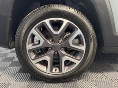 Used 2017  Jeep Renegade 4d SUV FWD Latitude at AutoCenters Bonne Terre near Bonne Terre, MO