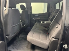 Used 2021  GMC Sierra 1500 4WD Crew Cab 157" Elevation at AutoCenters Bonne Terre near Bonne Terre&comma; MO